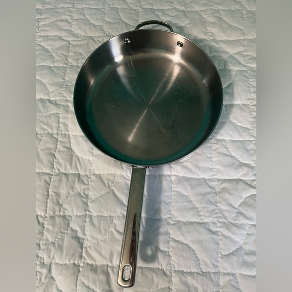 Tools of the Trade 4 qt Skillet/Fry Pan - Picture 1 of 6
